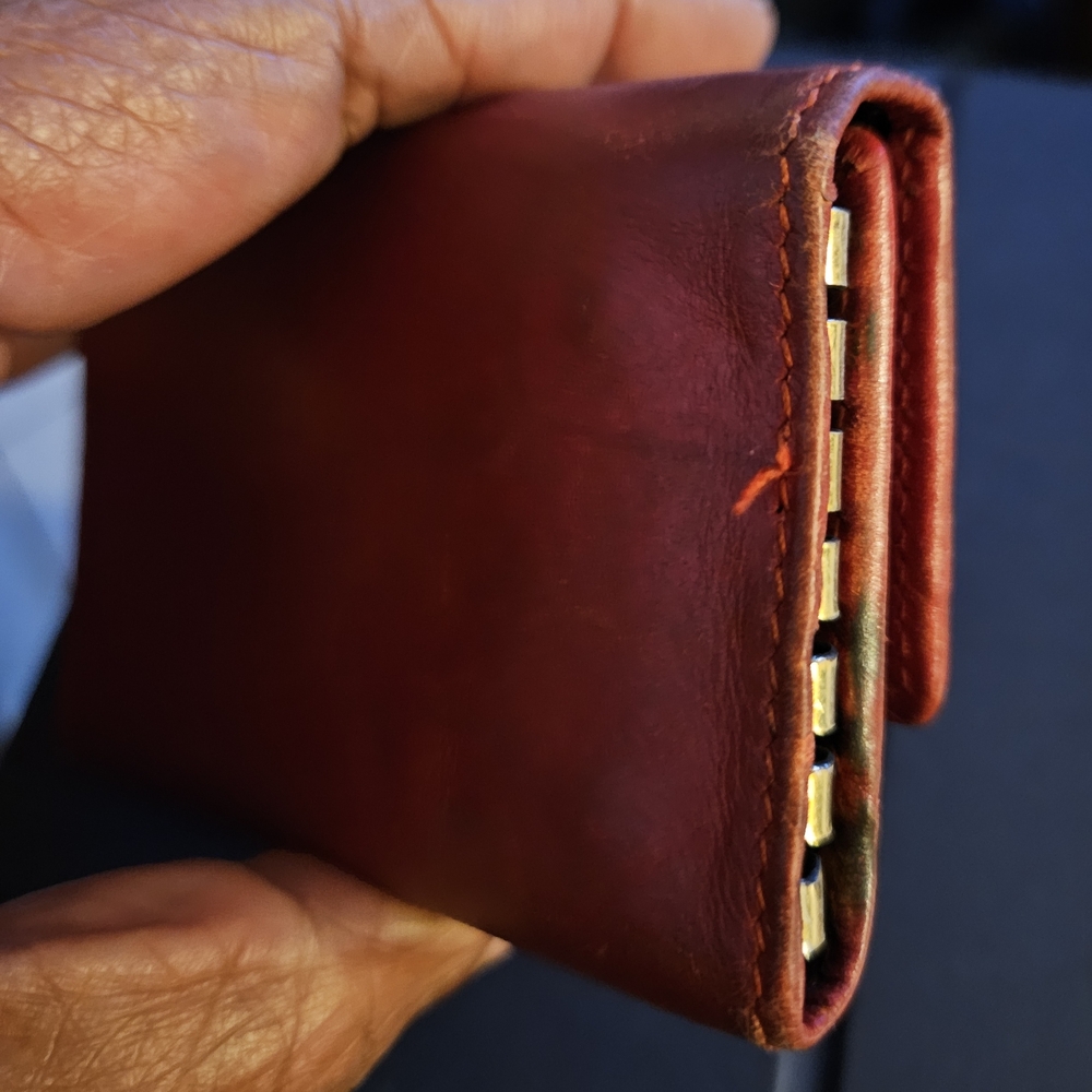 Authentic Ferragamo Red Wallet - Picture 4 of 8